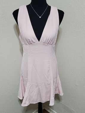 NWT Light Pink V-Neck Fit & Flare Mini Dress Sz S Babydoll Coquette Barbiecore